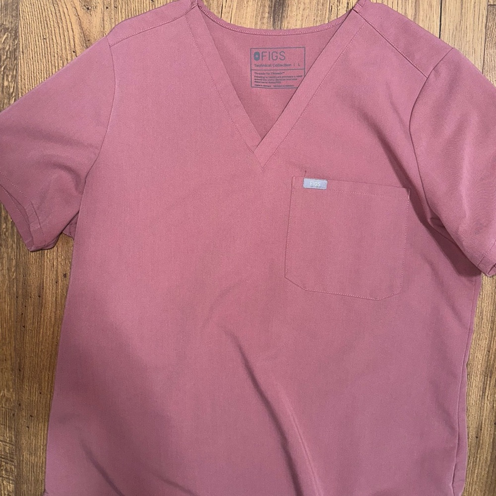 Figs limited edition pink V-Neck Scrub Top
